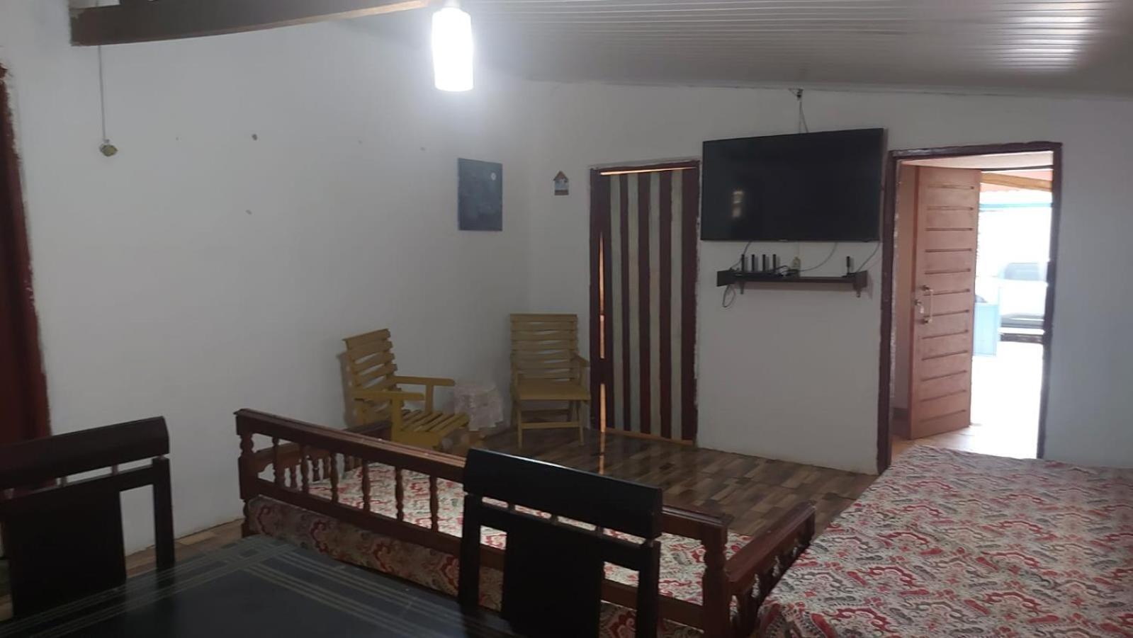 Dormitorios Rosario Pirenopolis Bilik gambar
