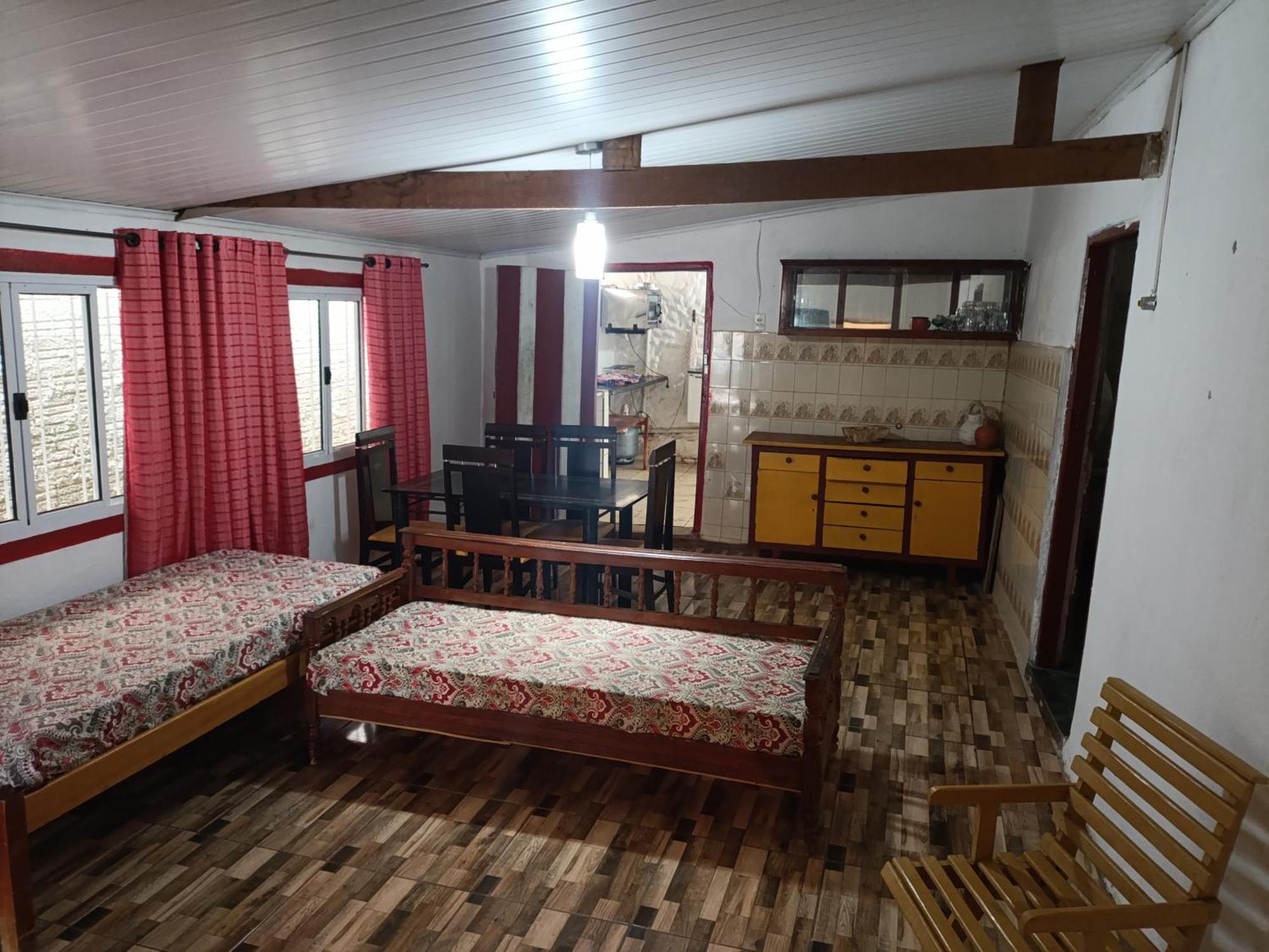 Dormitorios Rosario Pirenopolis Bilik gambar
